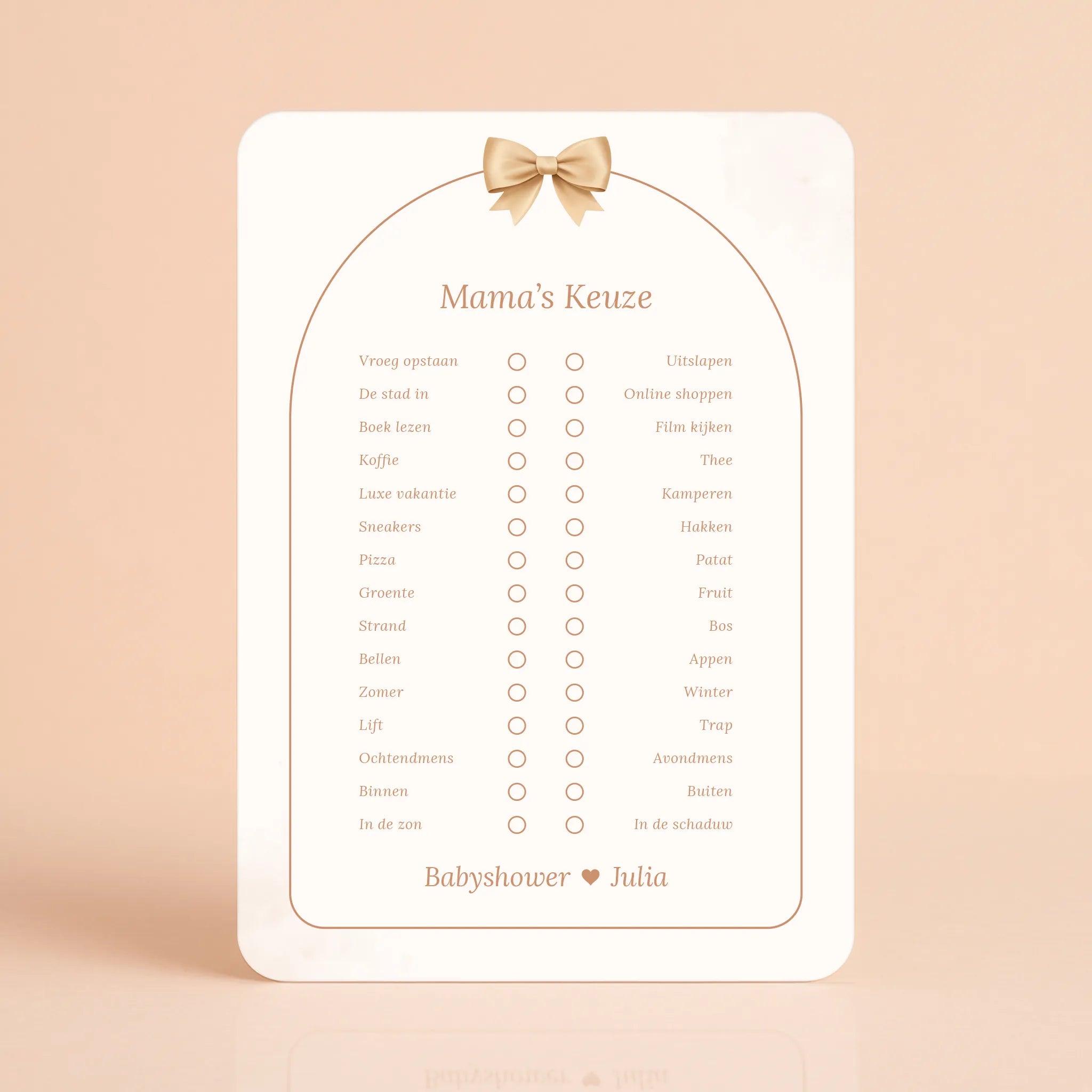 Babyshower spelkaart Mama’s Keuze in Boho Beige met Beertje stijl, gepersonaliseerd met naam – Studio Miron